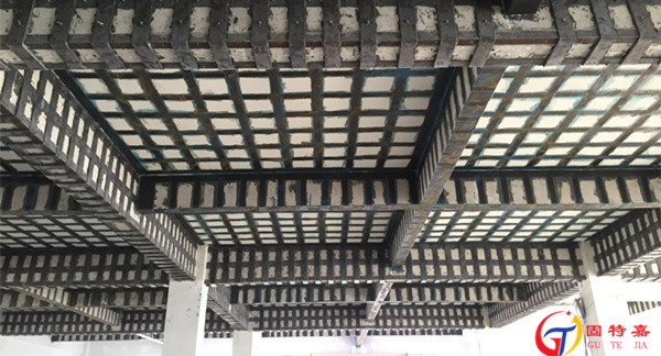 粘鋼加固